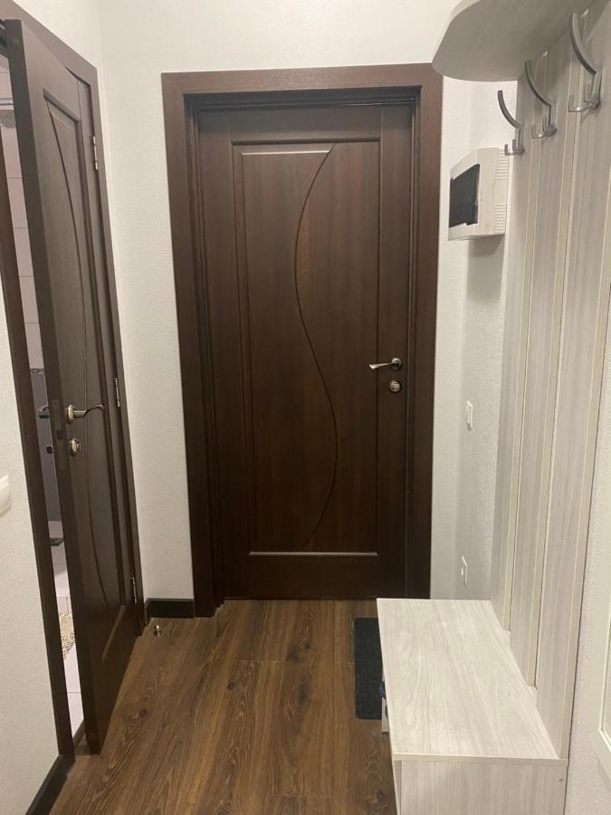 Guest House Olzhycha 45 Б Kiev Esterno foto